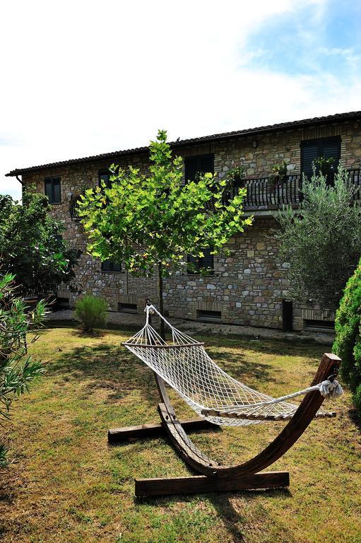 Colle Degli Olivi Snc Casa de hóspedes Assisi Exterior foto